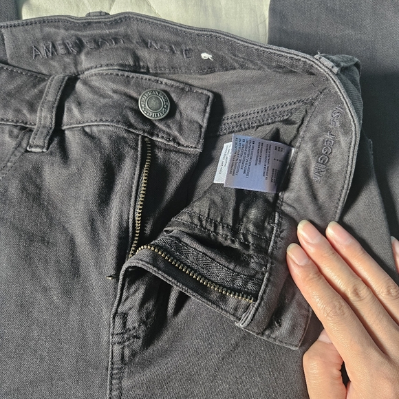 AMERICAN EAGLE Black Hi-Rise Jegging Lace Patched Distressed Size 0 NWT AE - Picture 4 of 13